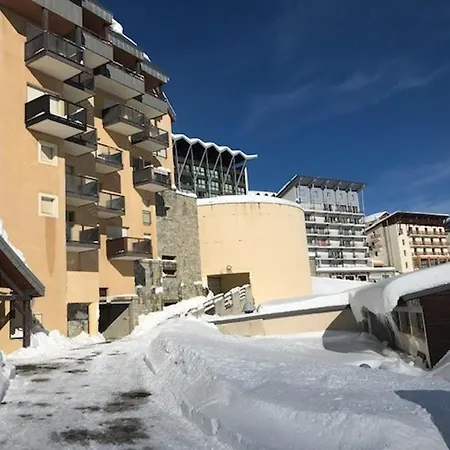 Duplex Pied De Pistes, 8 Pers, 2 Chambres, Balcon Sud, Parking, Station - Fr-1-404-337