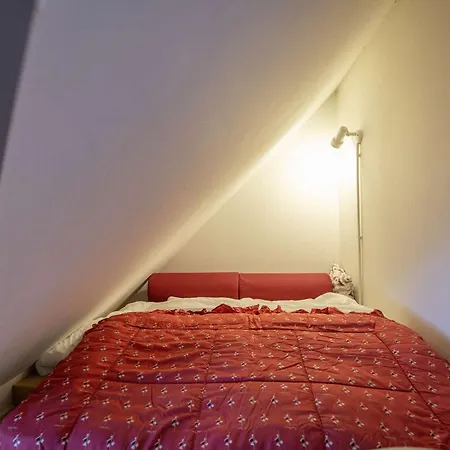 Duplex Pied De Pistes, 8 Pers, 2 Chambres, Balcon Sud, Parking, Station - Fr-1-404-337 *