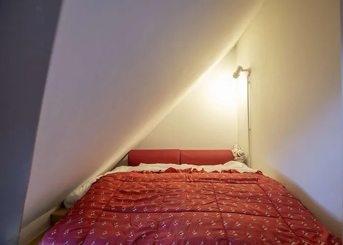 Duplex Pied De Pistes, 8 Pers, 2 Chambres, Balcon Sud, Parking, Station - Fr-1-404-337 *